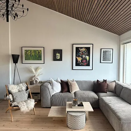 Modern Townhouse In Close To Ons * סטוונגר